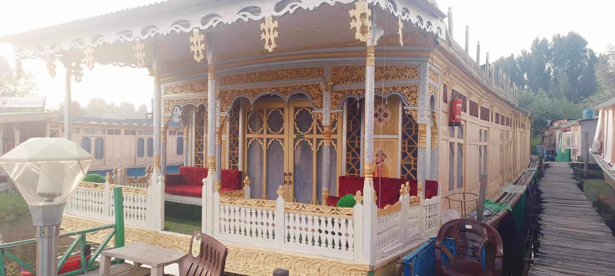 Heritage Geneva House Boat Srinagar  Exterior photo