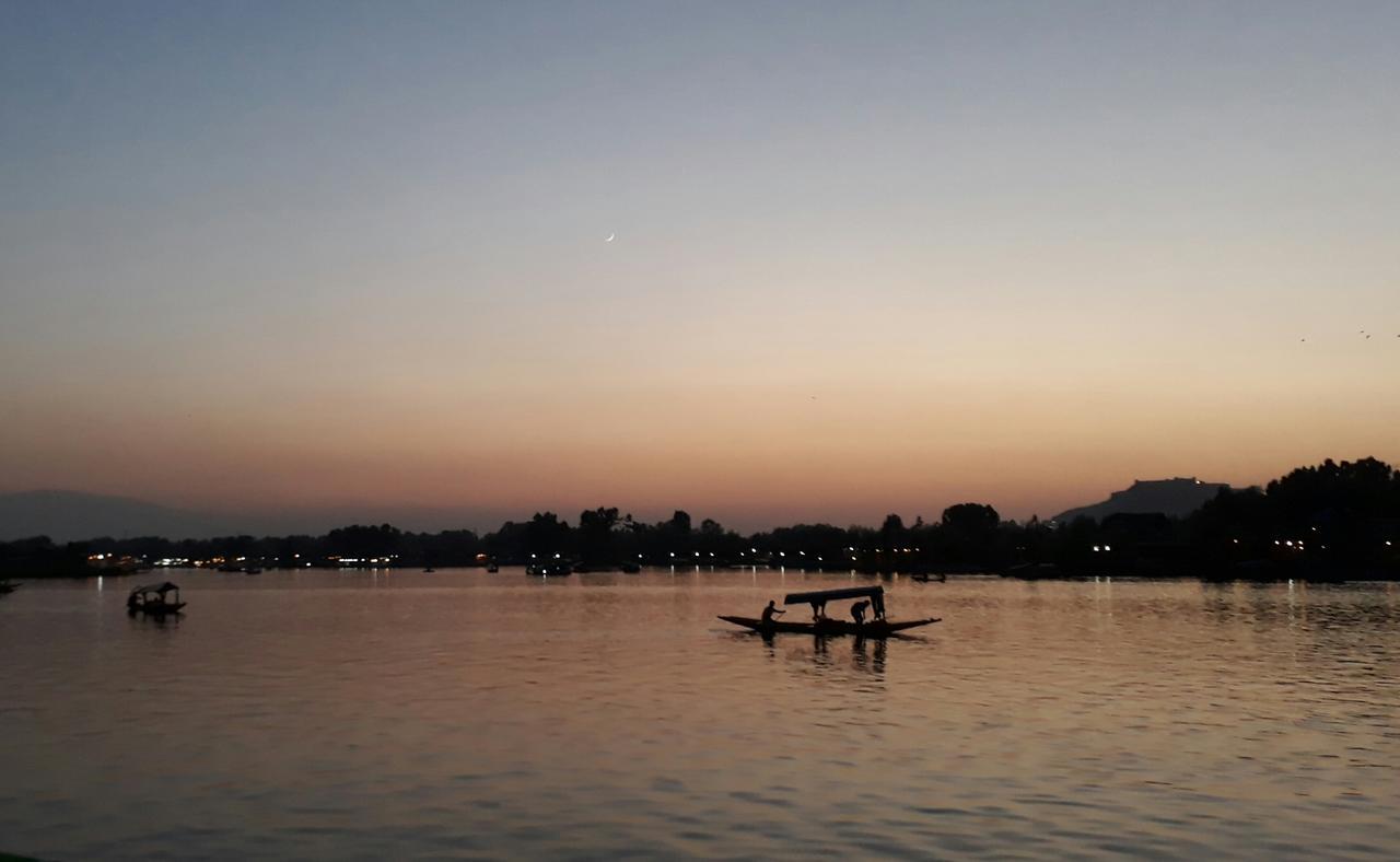 Heritage Geneva House Boat Srinagar  Exterior photo